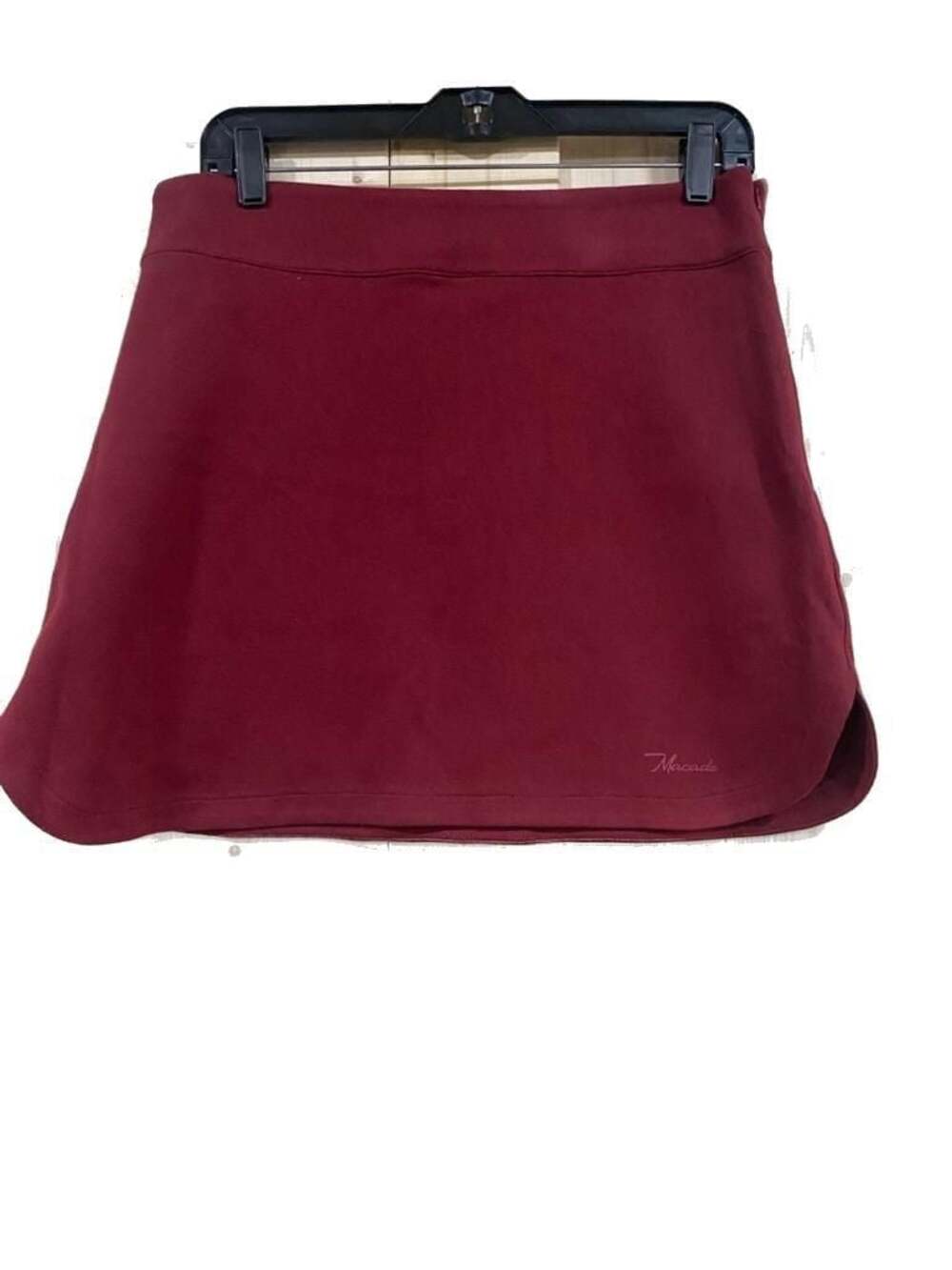 Macade Golf Burgundy Players Flex Skort - Picture 2 of 11